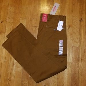 Levi's Slim Chinos